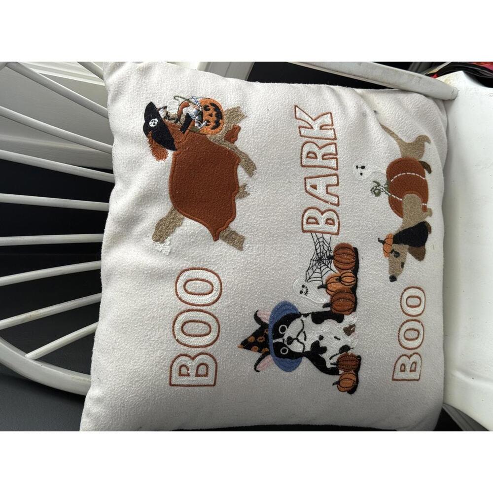 Halloween Themed Decorative Pillow Cover with Dogs and Pumpkins